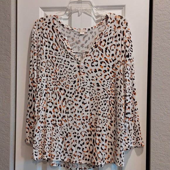 Finn & Grace Animal Print 3/4 Sleeve Blouse Women's Size S - Picture 2 of 12